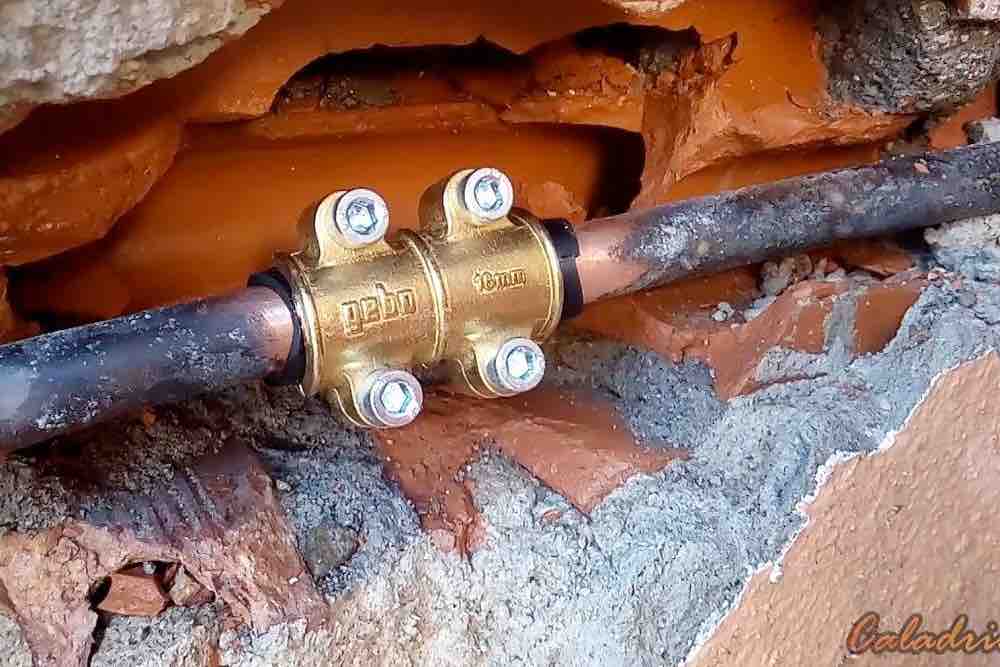 Fugas en tuberías Mojacar